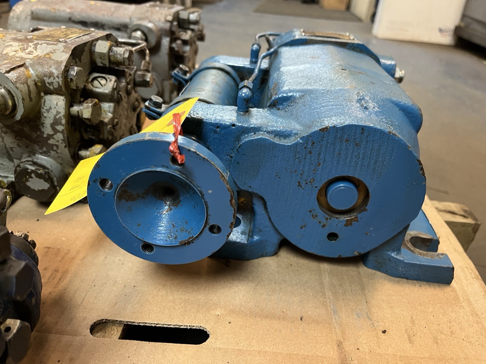 Used DE LIMON FLUHME,FZR 159-749,CENTRAL GREASE PLUNGER PUMP