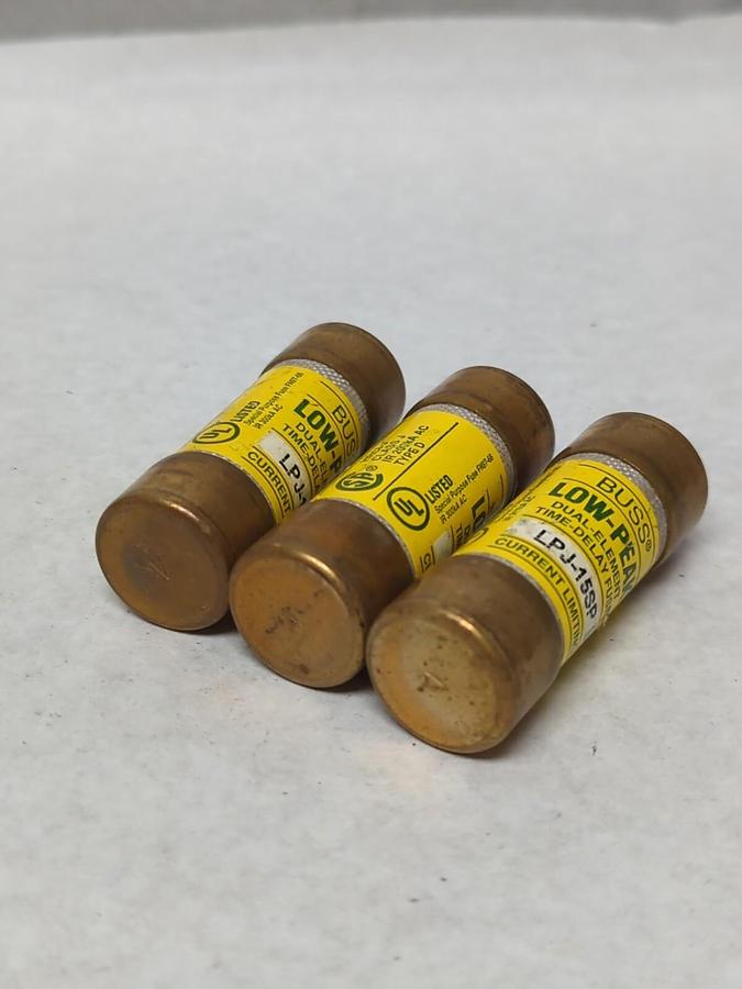 Used COOPER BUSSMANN,LPJ-15SP,LOW-PEAK 15 AMP FUSE LOT OF 3 PRE-OWNED