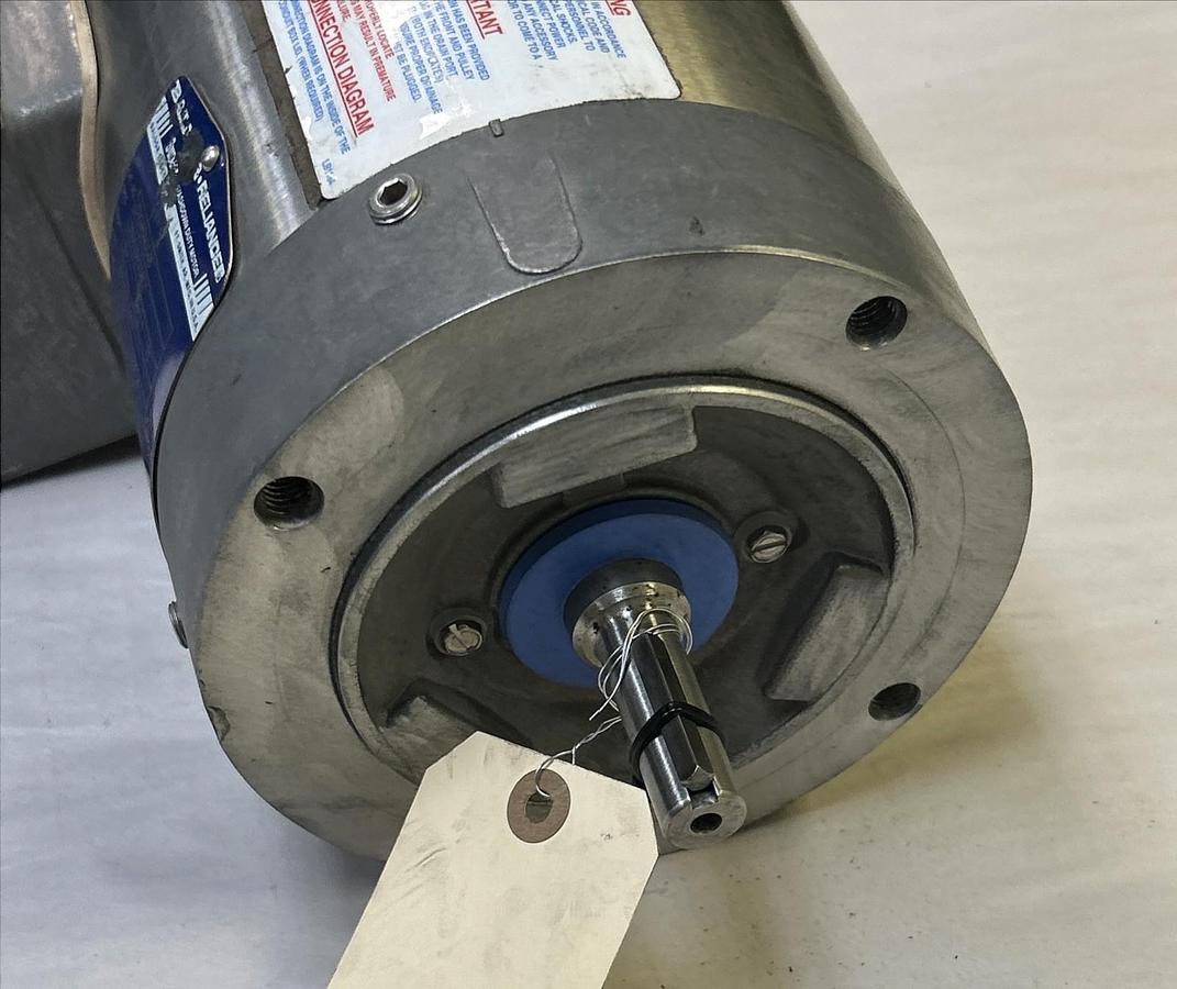 Used BALDOR,IDVSWDM3546,WASHDOWN MOTOR 1HP 1740RPM 208-230/460V 3PH 56C FRAME