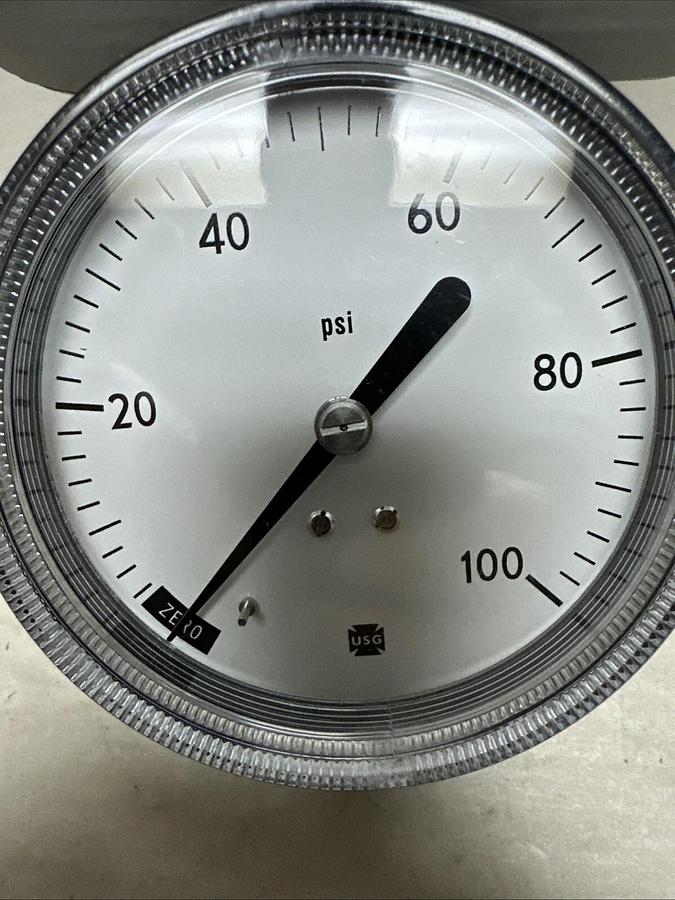 Used Amatek,138028A,100 PSI 3-1/2"Pressure Gauge Back Mount