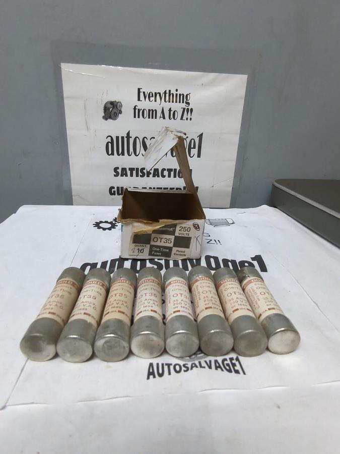GOULD SHAWMUT,OT35,ONE TIME 35 AMP FUSES LOT OF 8