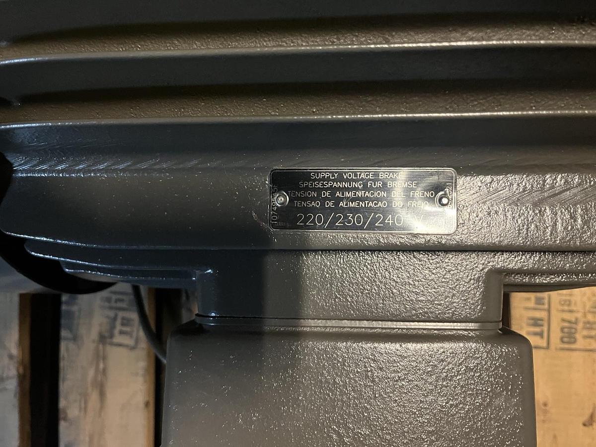 WEG,02018ES3EBM256T,BRAKE MOTOR 20HP 1760RPM 3PH 256T