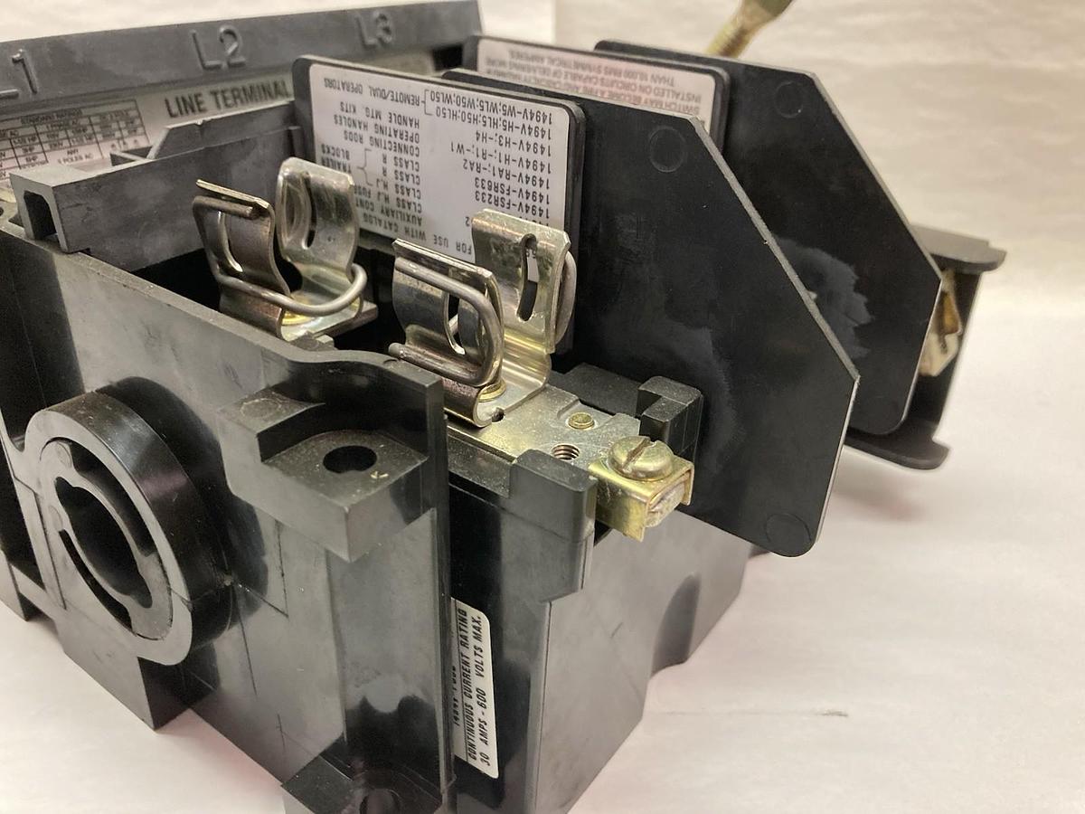 Used Allen-Bradley,1494V-DS30,Disconnect Switch Ser A 30A 600Vac 250VDC