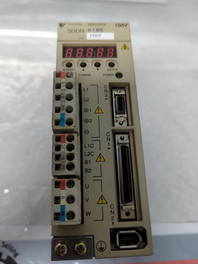 Used YASKAWA,SGDH-01BE,SERVO PACK 100V PRE-OWNED
