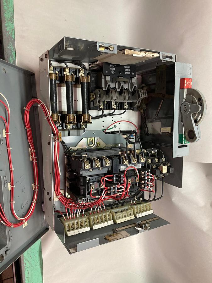 Used Allen-Bradley,2106B,Size 1 Fused MCC 20 Inch Reversing Starter Feeder Bucket