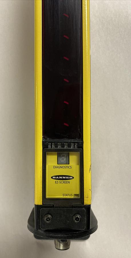 Used BANNER,SLSE30-1050Q8,EZ-SCREEN EMITTER