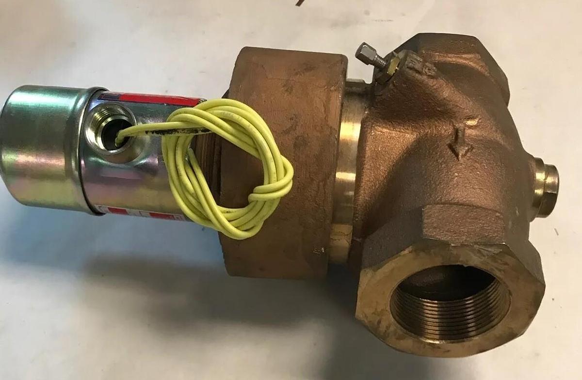 J.D. Gould,D.S.T.,Oxygen Solenoid Valve 1-1/2 INCH 120V 10-500PSI