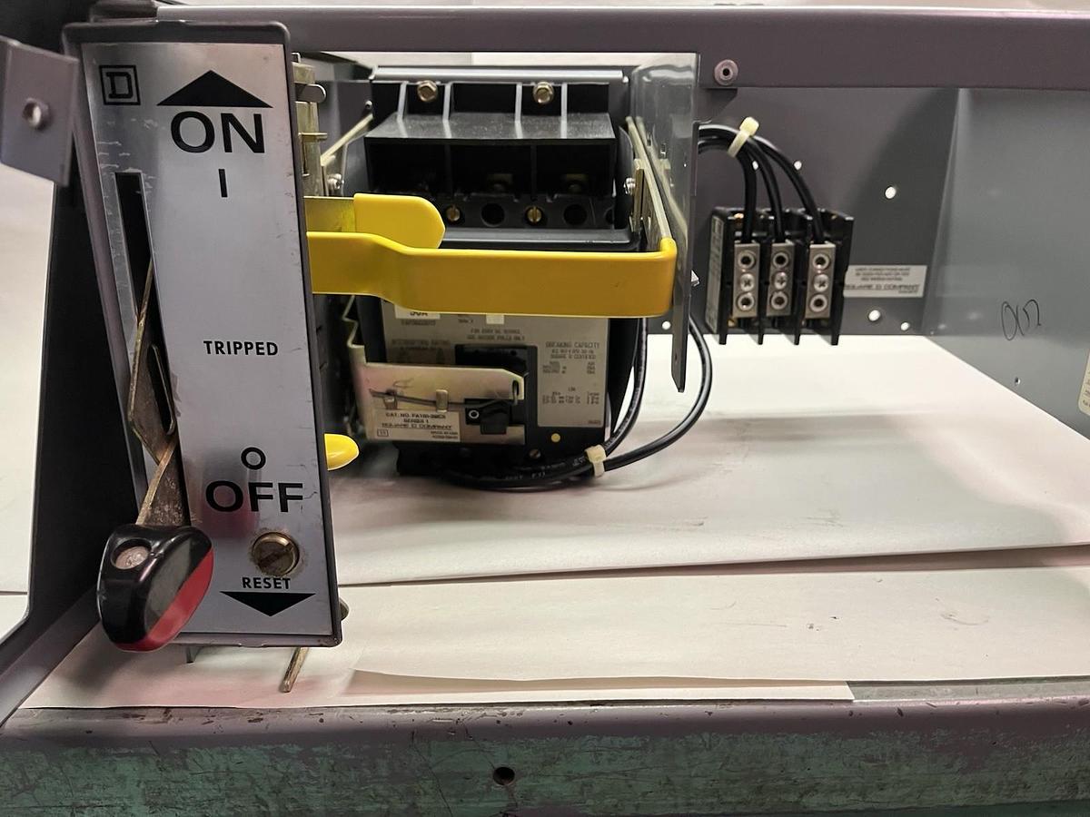 Used SQUARE D,MODEL 5,DISCONNECT 30 AMP FAP36030TF BREAKER MCC BUCKET