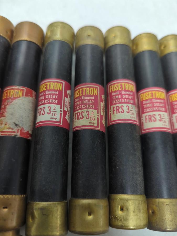 Used COOPER BUSSMANN,FRS-3-2/10,FUSETRON 3-2/10 AMP FUSE LOT OF 10 PRE-OWNED