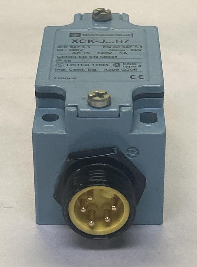 Used TELEMECANIQUE,XCK-JH7,LIMIT SWITCH