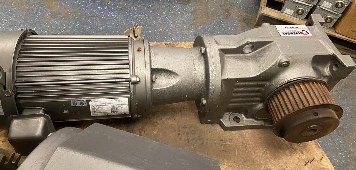 Used Sew Eurodrive,K87LP215,Gearmotor Ratio 31.39 10Hp Input 1760RPM