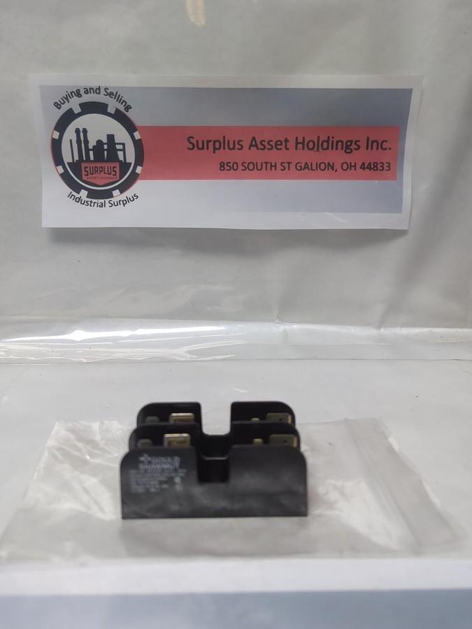 Used GOULD SHAWMUT,30322R,FUSE HOLDER 600V 30A PRE-OWNED