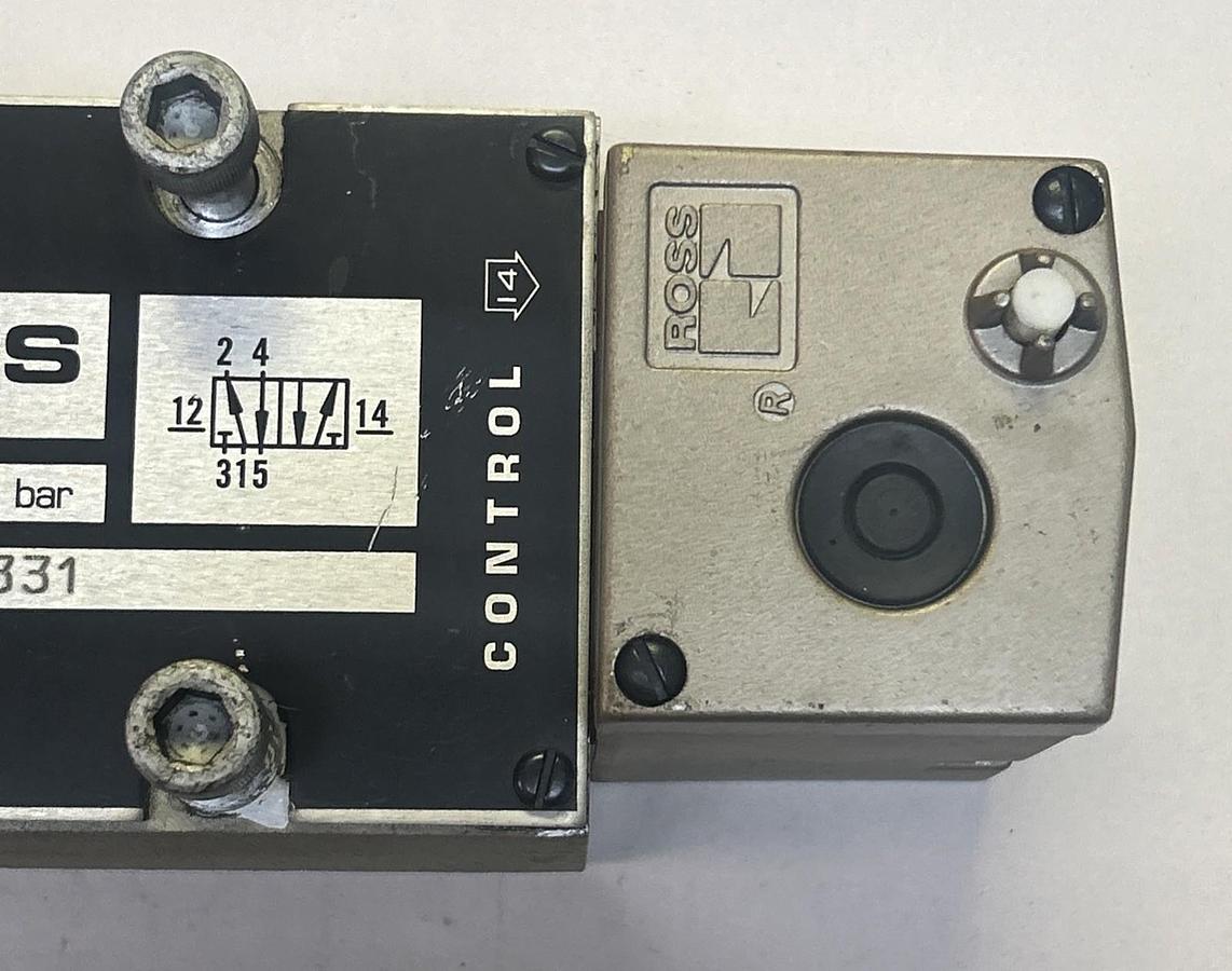 Used ROSS,W7076C6331,SOLENOID VALVE