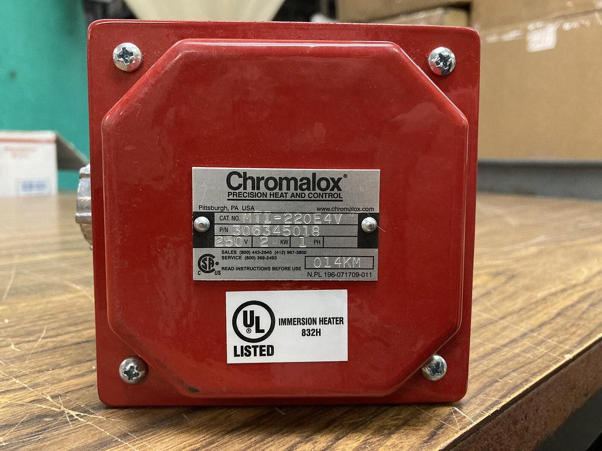 Used Chromalox,IMTI-220E4V,Immersion Heating Element P/N 306345018 250 V  2 KW 1 PH