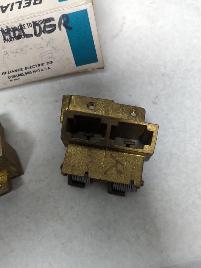 RELIANCE ELECTRIC,700345-2R,ELECTRIC MOTOR BRUSH HOLDERS BOX OF 2 NOS