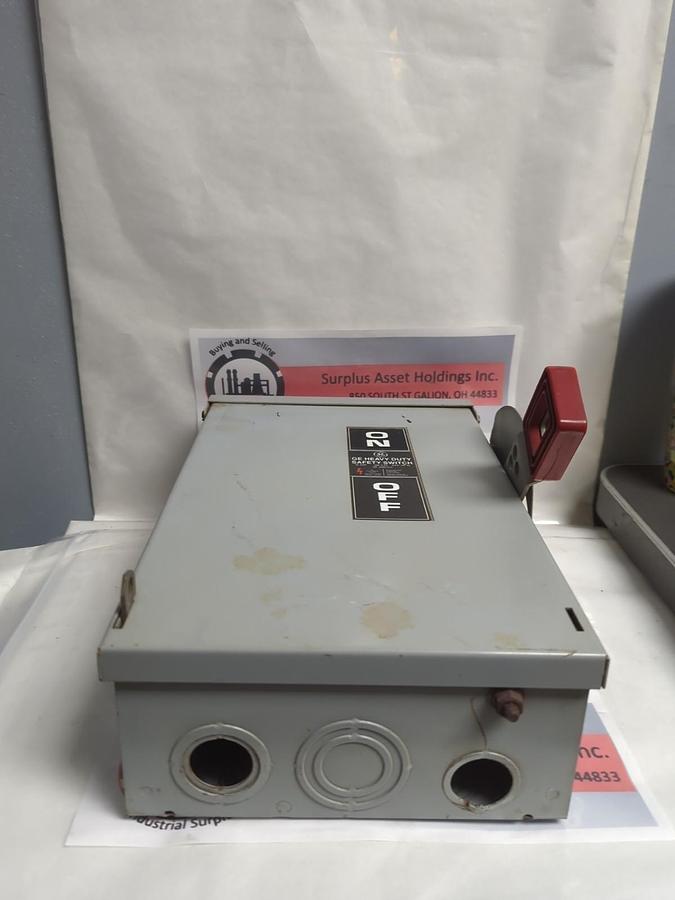 Used GE,TH3361R,SAFETY SWITCH MODEL 10 30 AMP 600VAC 250 VDC PRE-OWNED