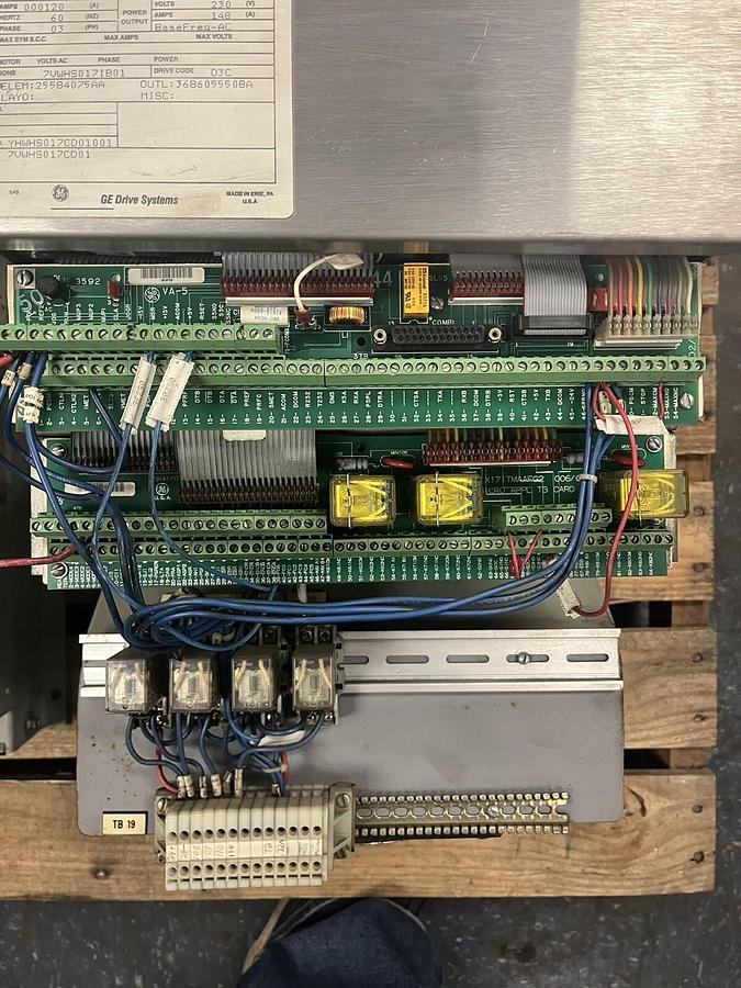 Used GE,7VWHS017CD01,ADJUSTABLE SPEED DRIVE VFD 230V 3PH 40HP 148A