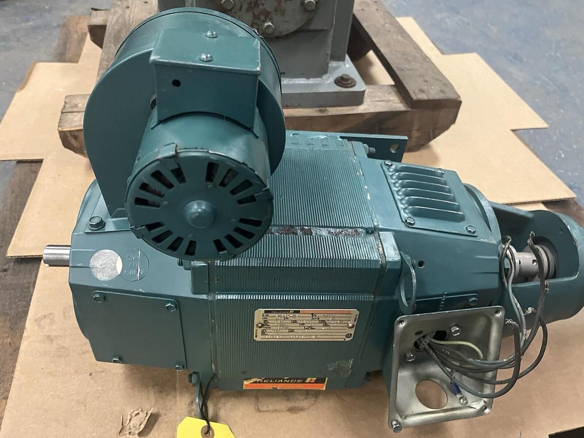 Used RELIANCE,169AT,RPM DC MOTOR 2HP 150VDC 1750RPM 5PY59JY27 RESOLVER