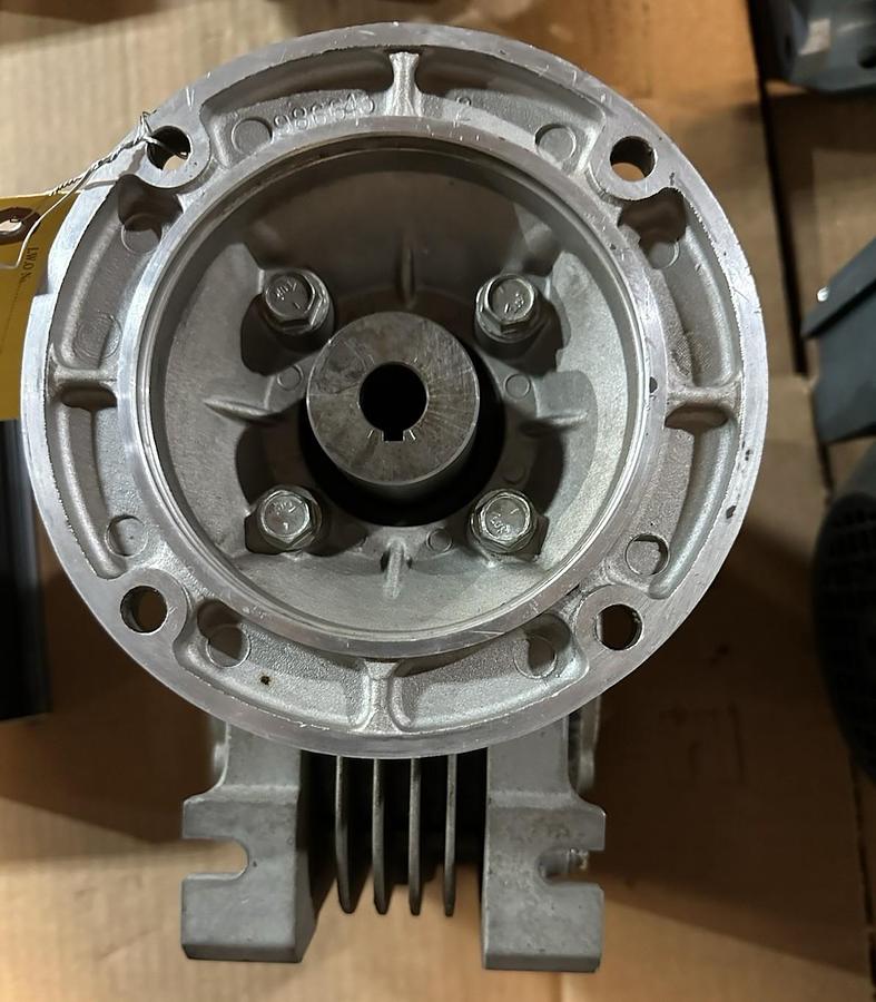 Used Morse,C26Q56H40,Cobra Gear Reducer Ratio 40:1 1295 In Lb/1.19/HP@1750