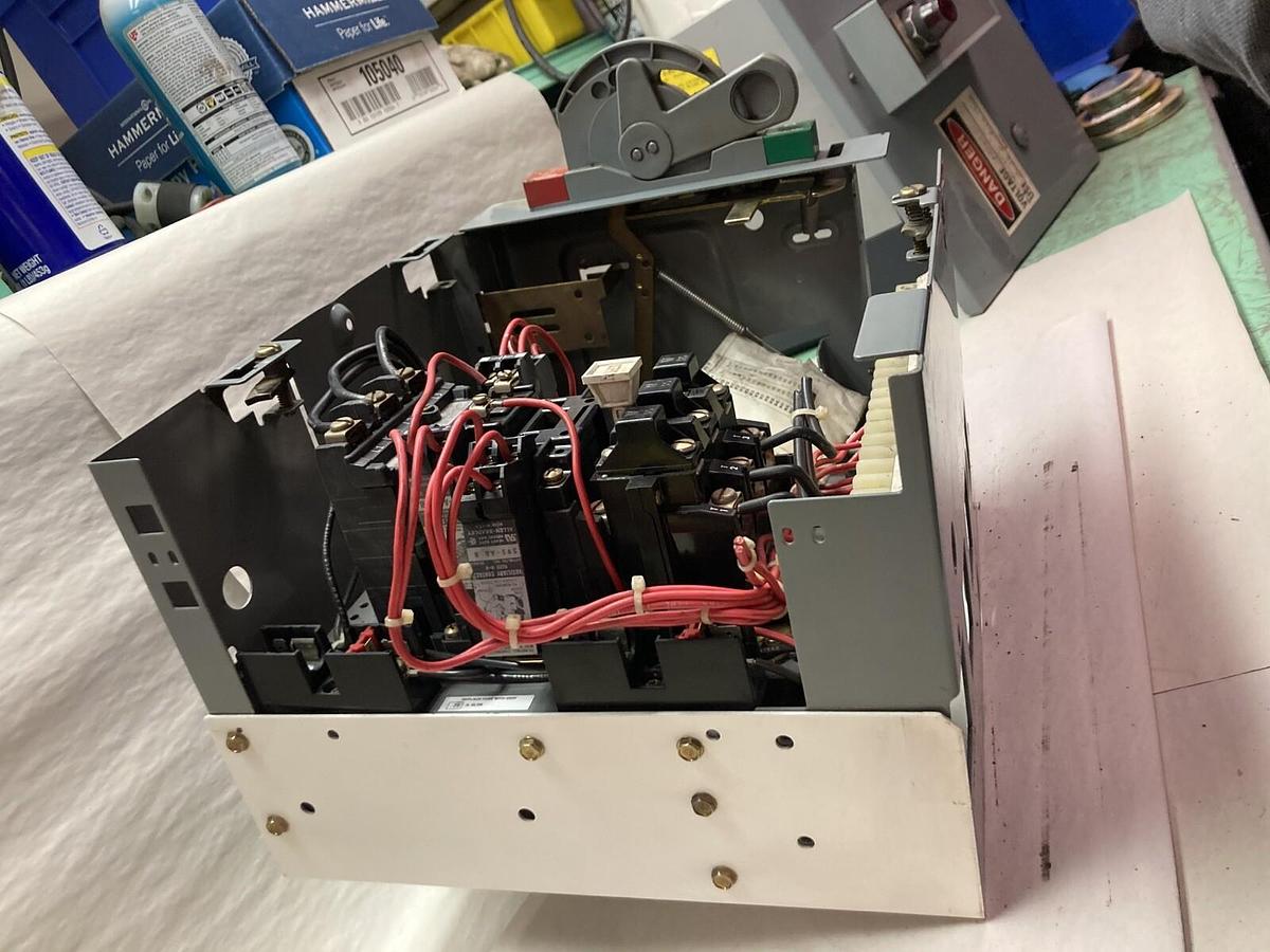 Used Allen-Bradley,2113B,12 INCHES Size 1 Starter Bucket