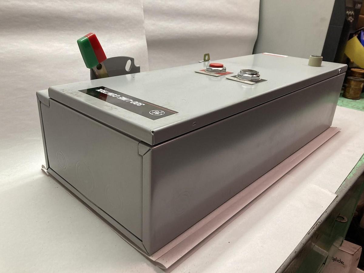 General Electric,CR308C1042RABTJA,Combination Motor Starter Switch