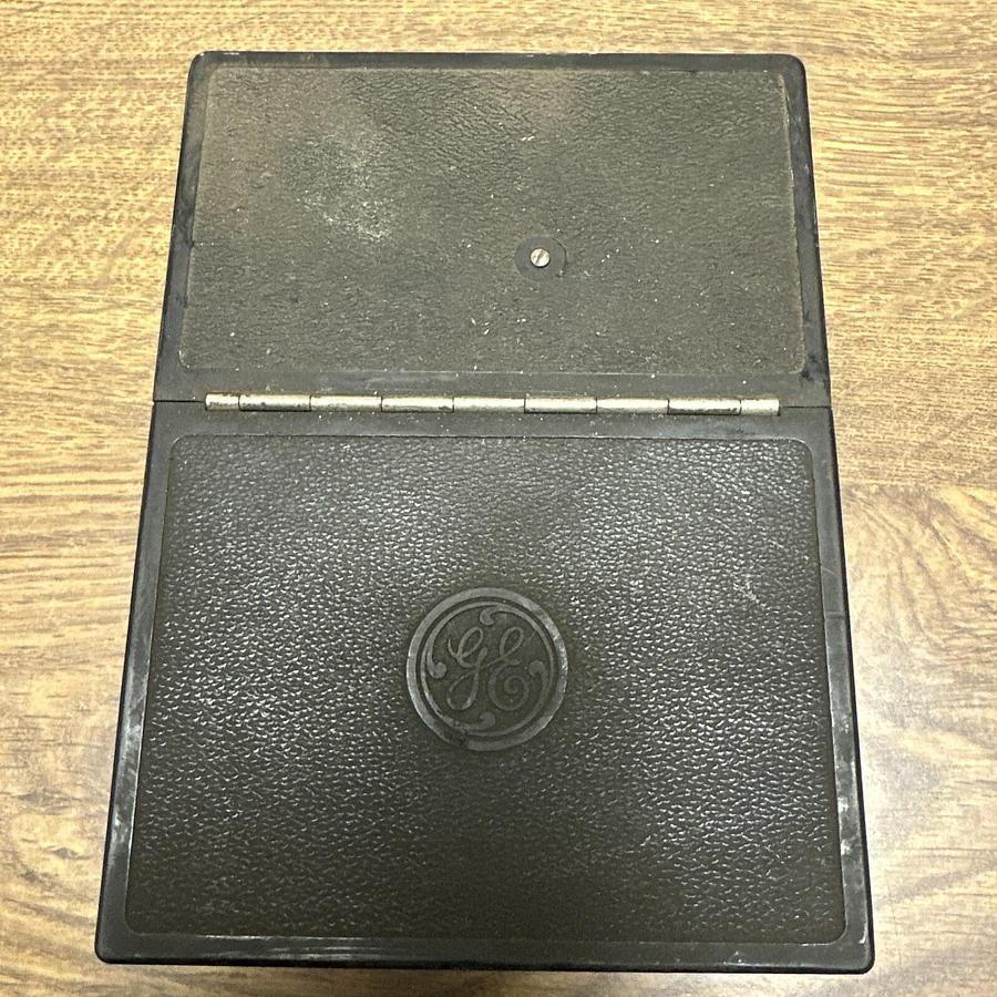 Used GE,8AP9VAM5,Type AP-9 Volt Meter Antique