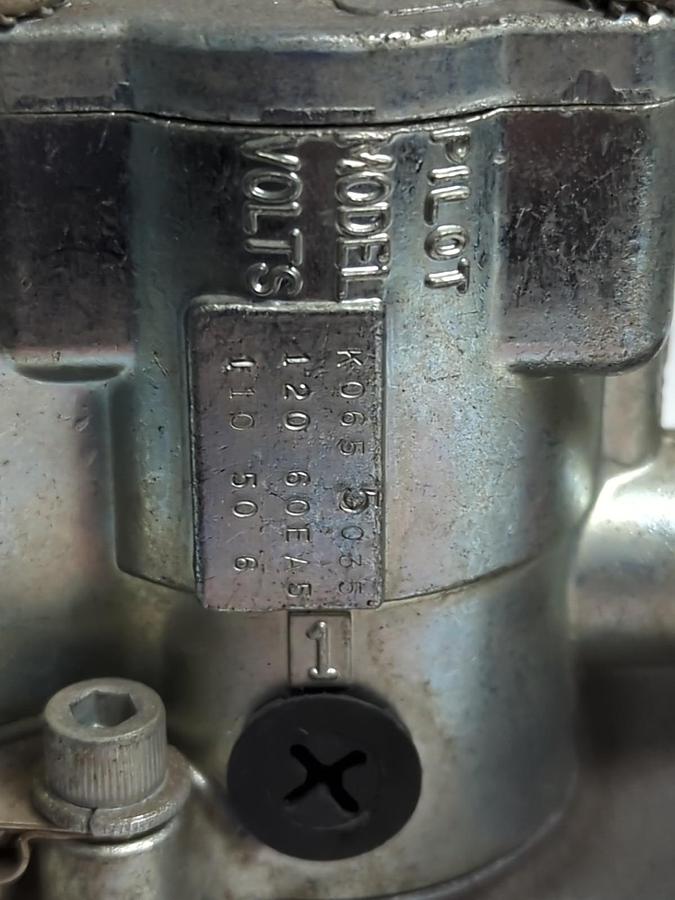 Used SCHRADER-BELLOWS,L48510253,SOLENOID VALVE 120V 60 110V 50 PRE-OWNED