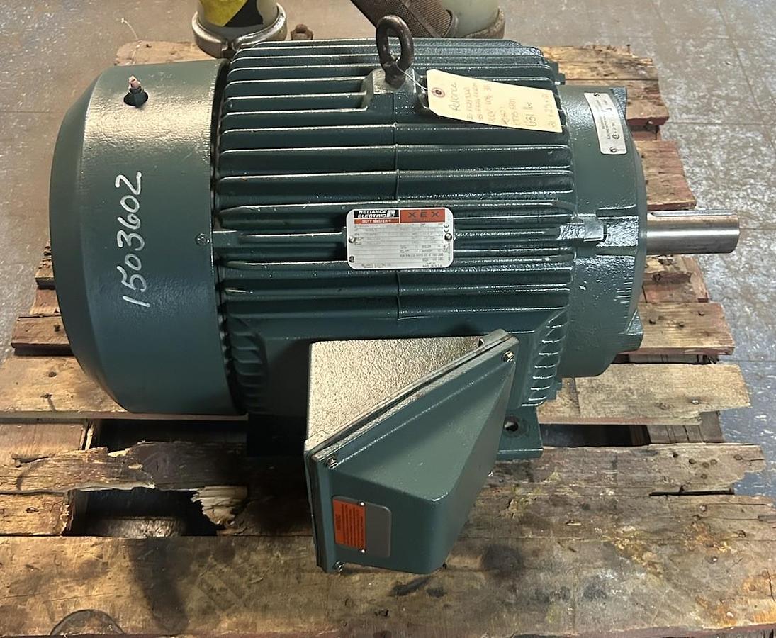 Used RELIANCE,P32G3320M,MOTOR 40HP 460V 1775RPM 3PH 324T FRAME