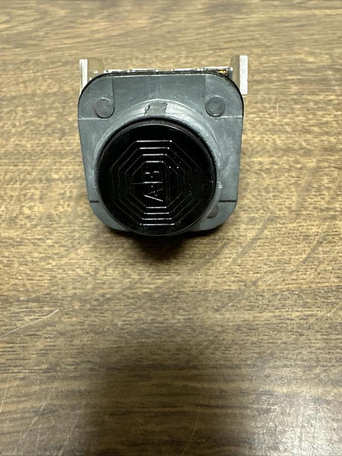 Used Allen Bradley,800T-XA,Push Button and Contact Block