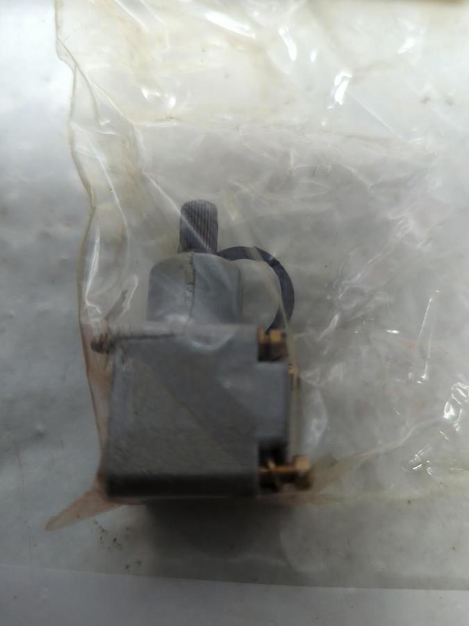 HONEYWELL,9PA40,MICRO SWITCH NOS