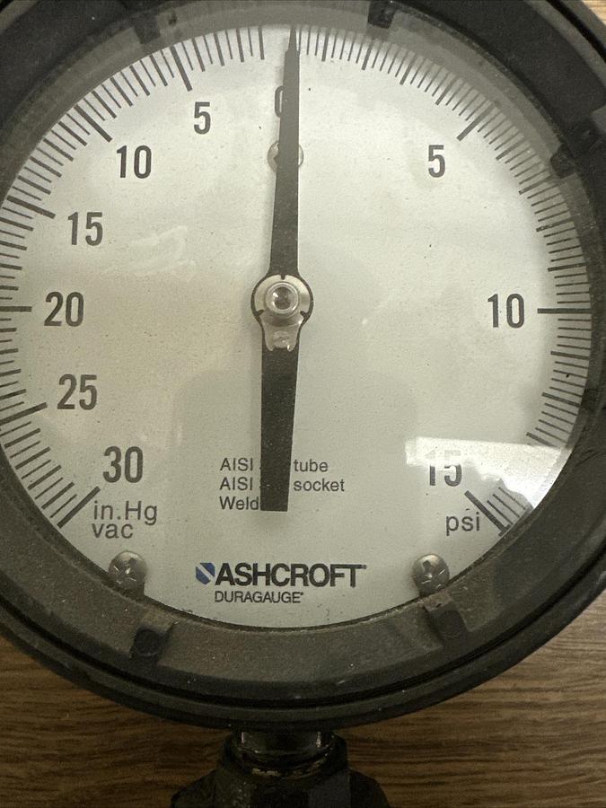 Used Ashcroft,30"-15PSI,Duragauge