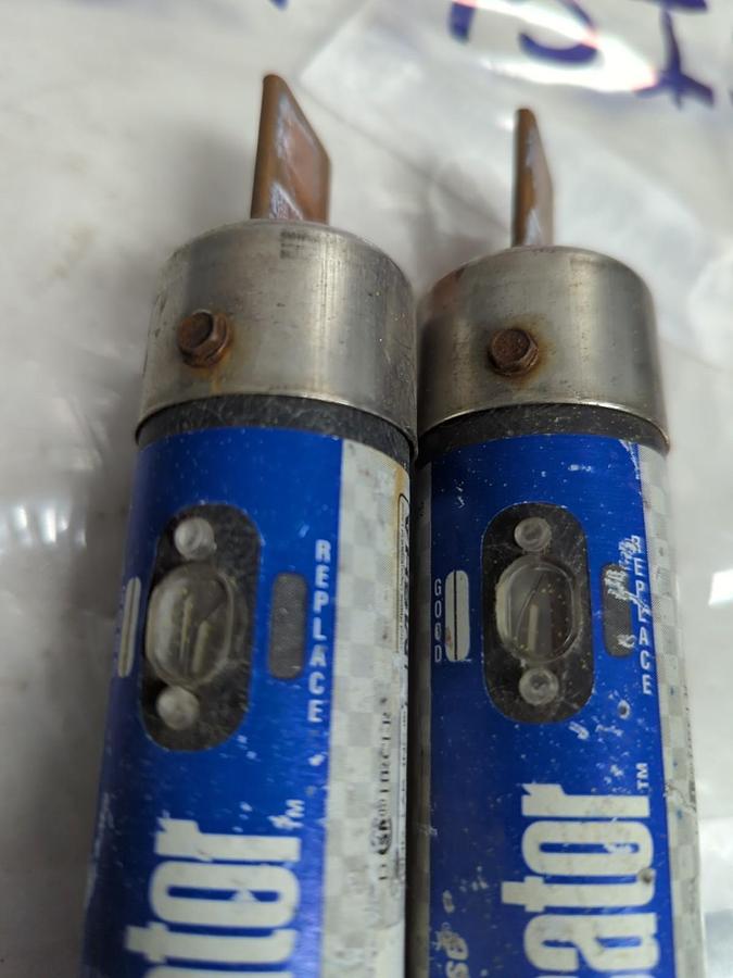 Used LITTELFUSE,FLSR75,INDICATOR 75 AMP FUSE LOT OF 2 PRE-OWNED