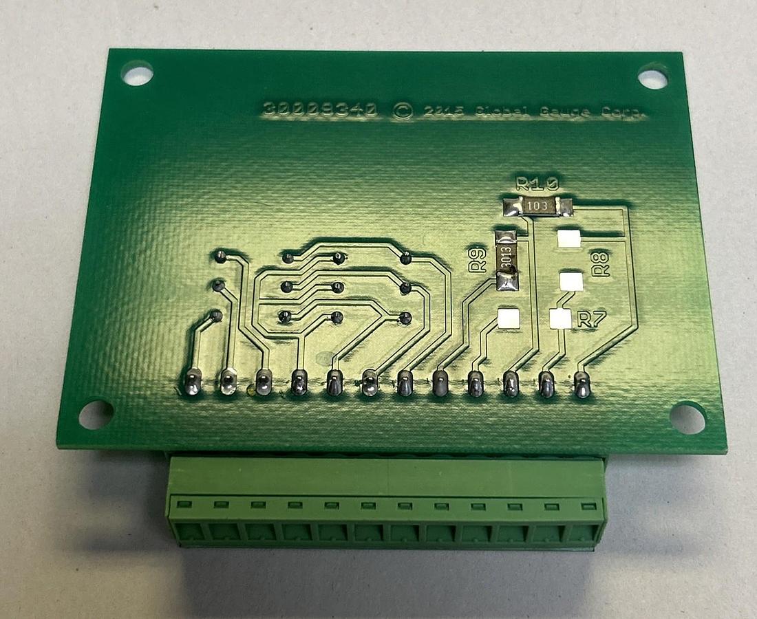 Used GLOBAL GAUGE,30009340,CIRCUIT BOARD