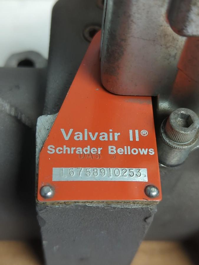 Used SCHRADER-BELLOWS,16758910253,VALVAIR II SOLENOID VALVE WITH PILOT PRE-OWNED