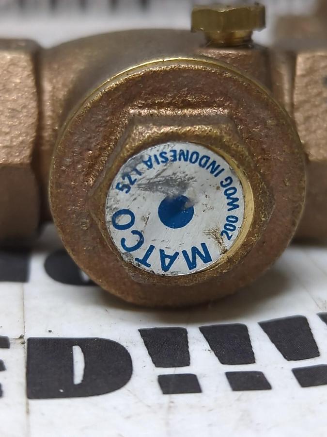 MATCO,521,200WOG 1/2 INCH SWING CHECK VALVE LOT OF 2 NOS