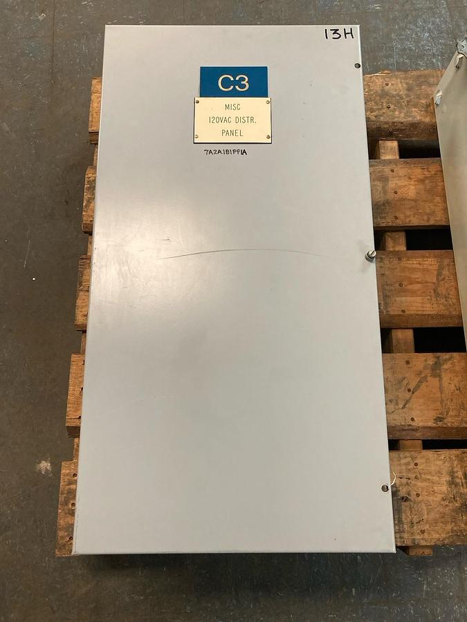 Used Cutler-Hammer,PLR1 HUSY41264,3-Phase Power Distribution Panel Type PNL 480V