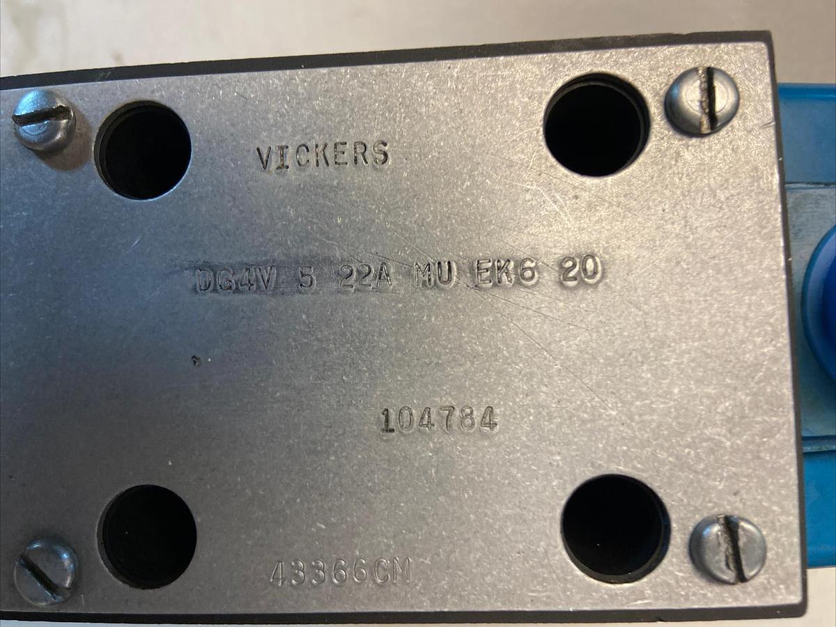 Used Eaton Vickers,DG4V-5-22A-M-U-EK6-20, Directional Valve Refurbished