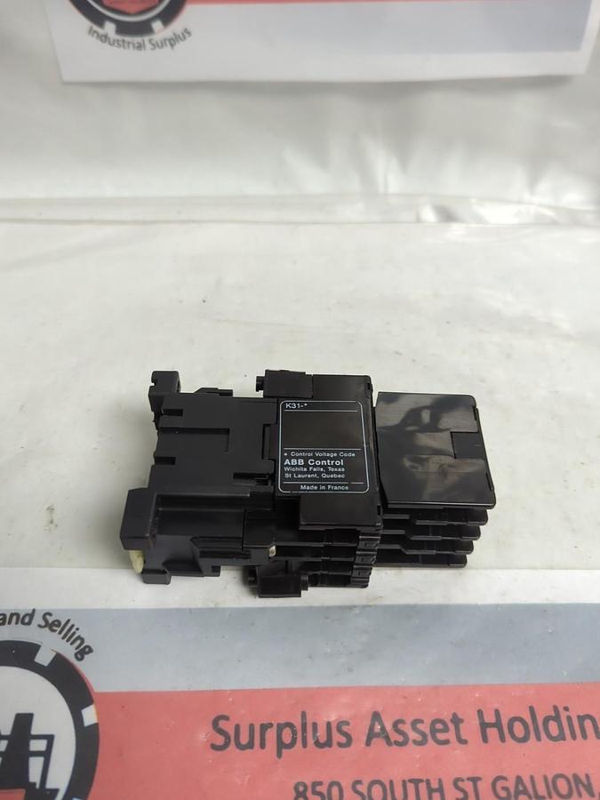 Used ABB,CA7-22K,CONTROL RELAY PRE-OWNED