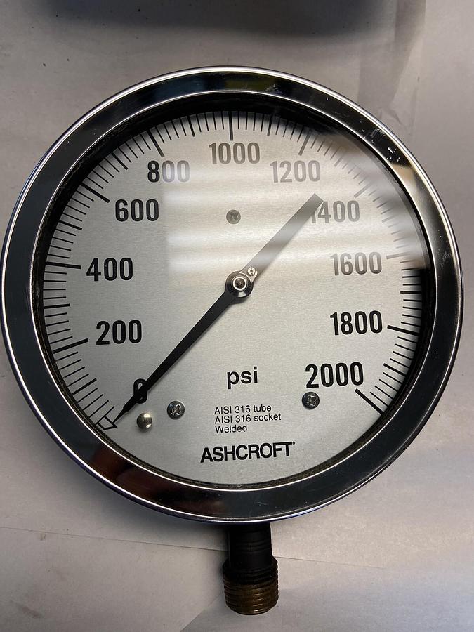 Ashcroft,1BA37012-015,Size 6 Pressure Gauge 0-2000psi 60-1009S-04L-2000
