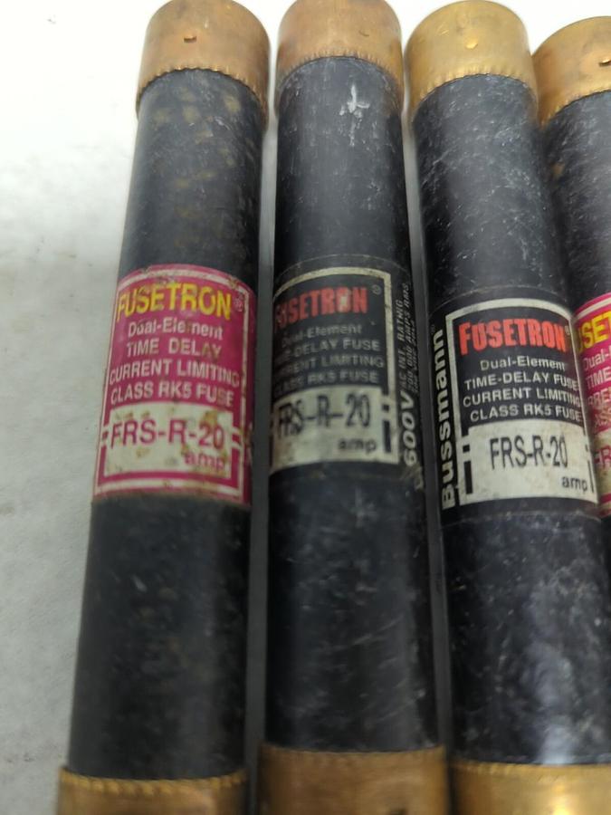Used COOPER BUSSMANN,FRS-R-20,FUSETRON 20 AMP FUSE LOT OF 4 PRE-OWNED
