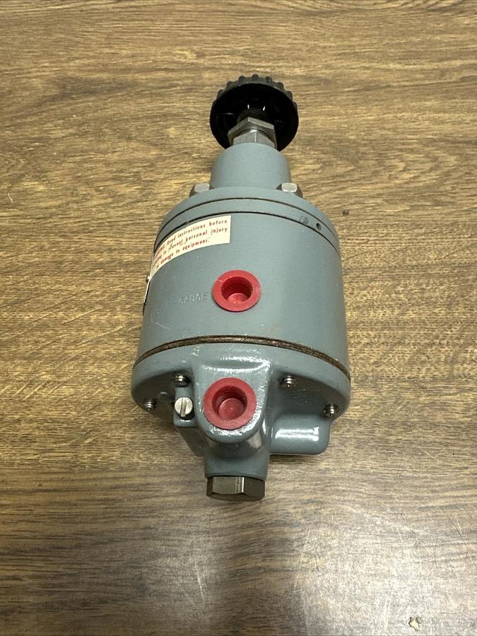 Nullmatic M/F Relay,6639-/20MF,Pneumatic Relay Model 680