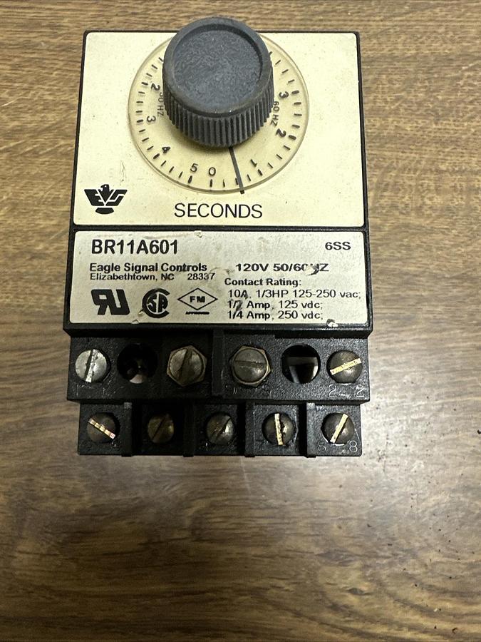 Used Eagle Signal Controls,BR11A601,Timer 120V 50/60 HZ