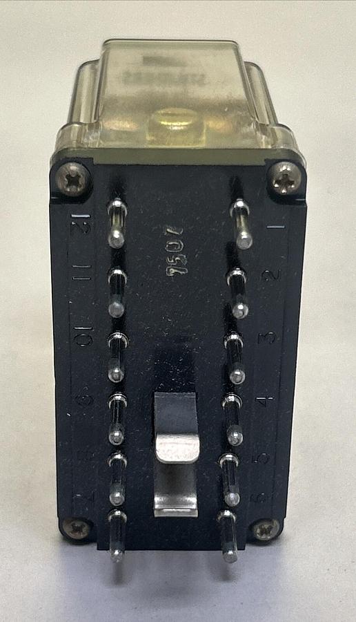 STRUTHERS DUNN,219BBXP,RELAY 24-28VDC NOS