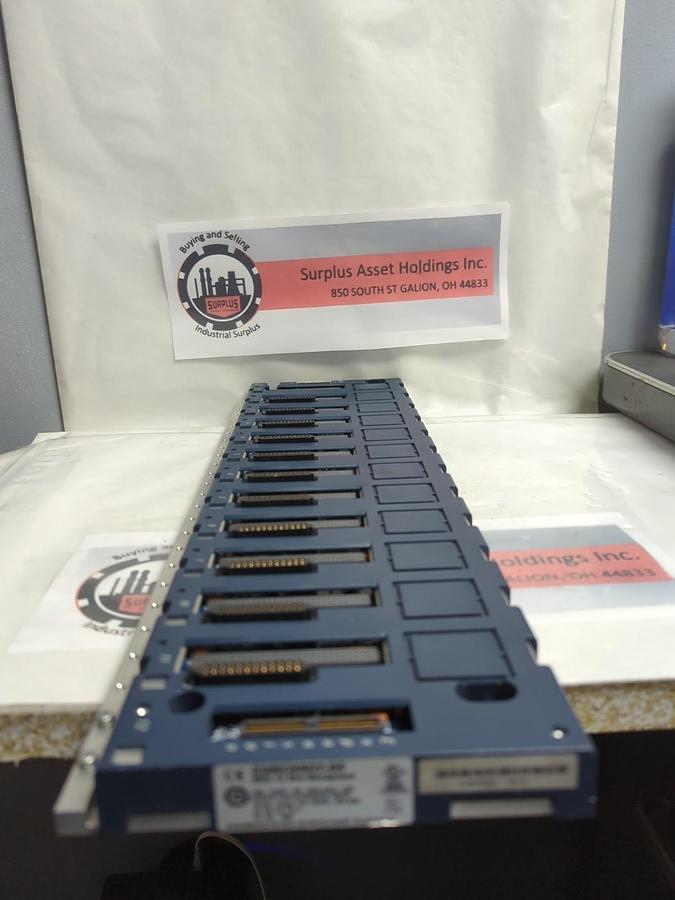 Used GE FANUC,IC695CHS012-DA,RX3i 12-SLOT BACKPLANE PRE-OWNED