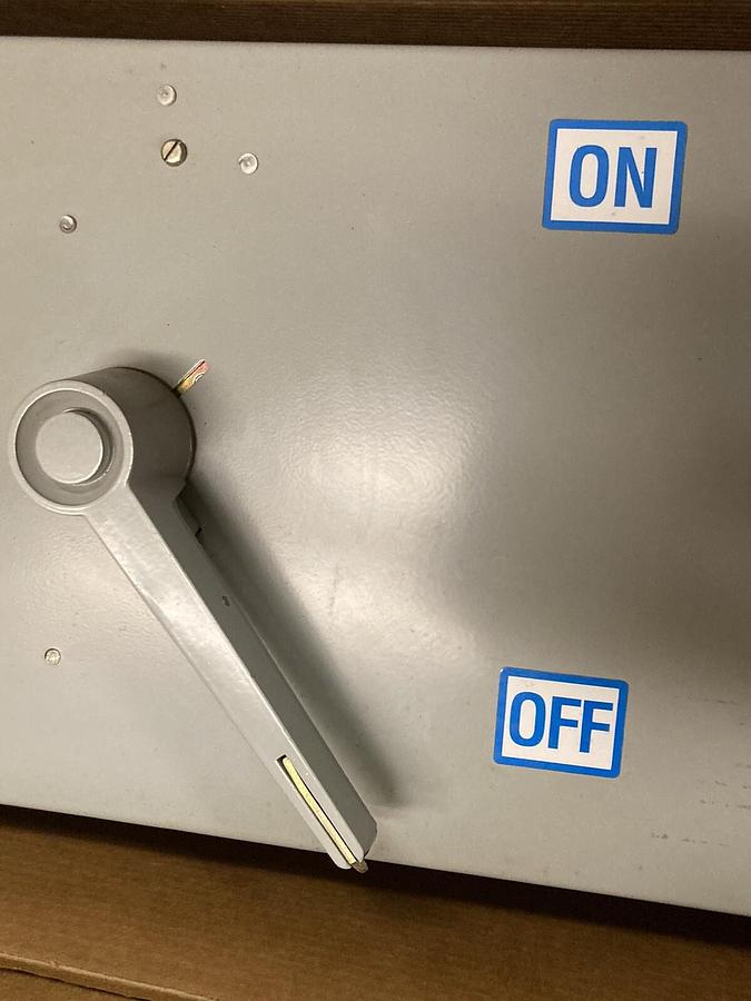 Eaton Cutler-Hammer,FDPW 365MR,Panel Mount Switch 400A 600V 50/60 Hz