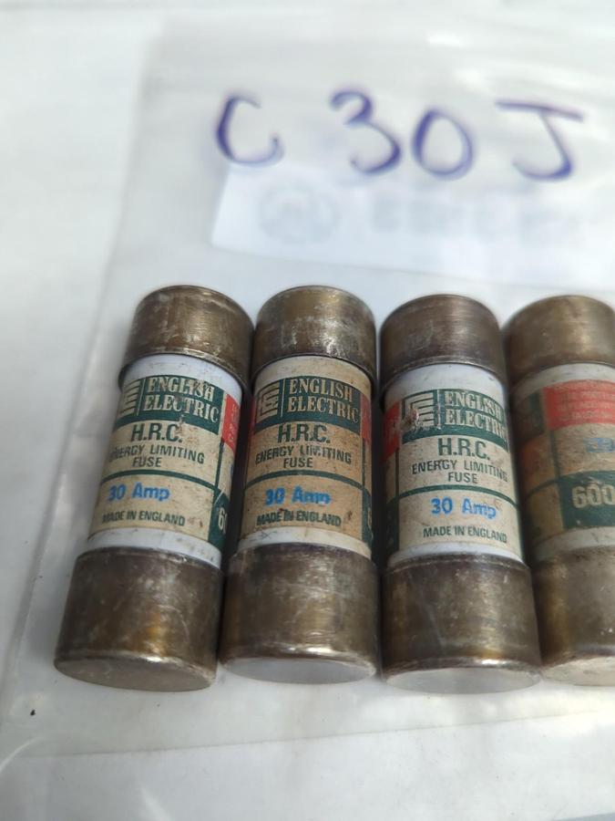 Used ENGLISH ELECTRIC,C30J,ENERGY LIMITING 30 AMP FUSE LOT OF 4 PRE-OWNED