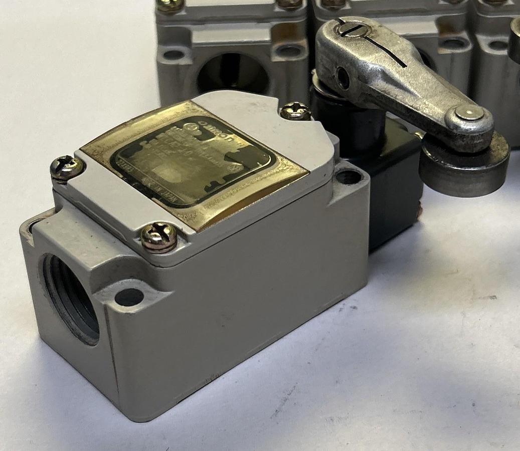 Used OMRON,WLCA2-LD,LIMIT SWITCH LOT OF 6