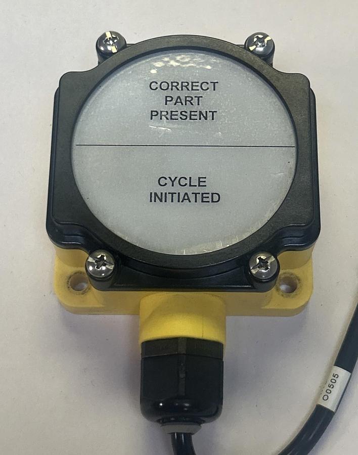 Used BANNER ENGINEERING,K80L2HGYXX1PQP,2-COLOR SEGMENTED INDICATOR