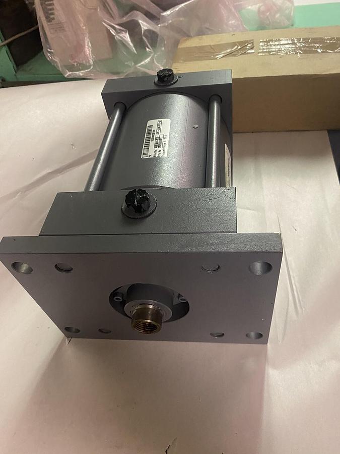 MILLER,AV61B4B-5.00-4.500-0,HV SERIES PNEUMATIC AIR CYLINDER 250PSI
