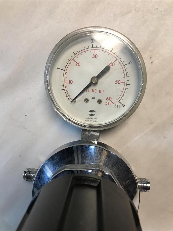 Concoa,2052022-TF4,Carbon Dioxide Pressure Regulator  New No Box